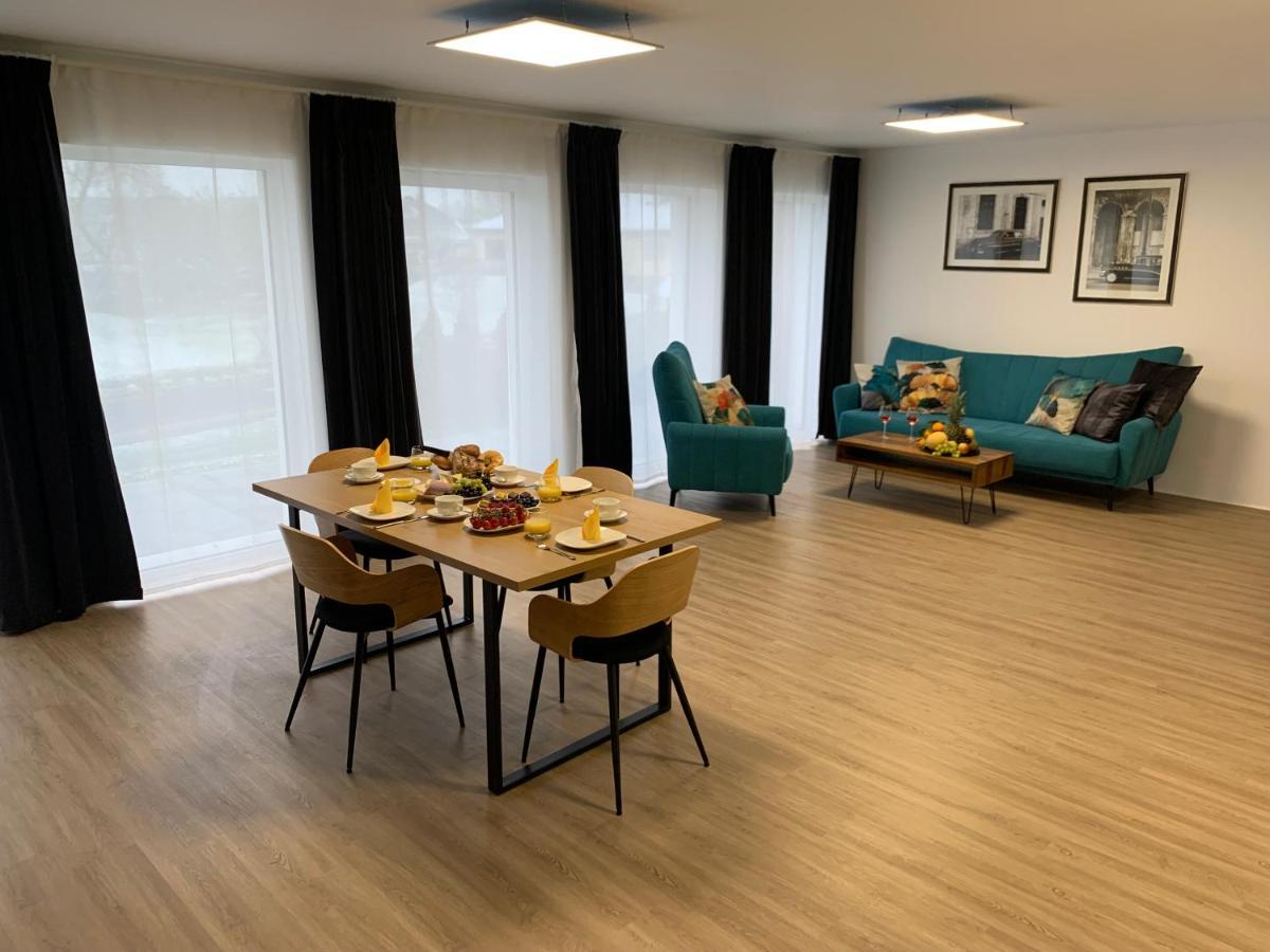 Eifel24, Neues Und Barrierefreies Appartement Mit Terrasse Schwirzheim Bagian luar foto